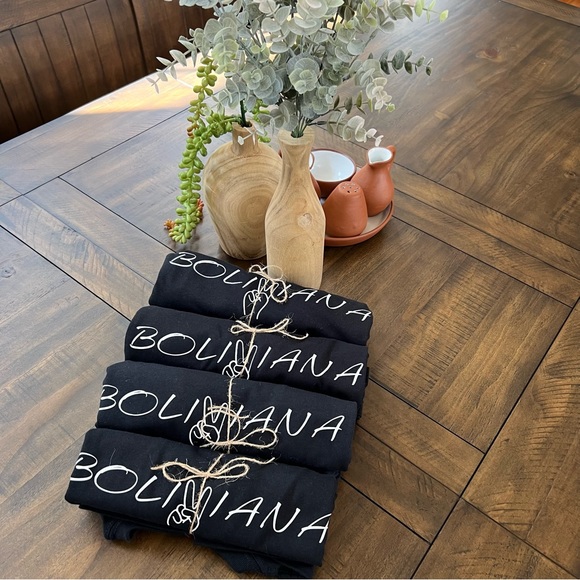 BOLIVIANA Graphic tee t-shirt Short Sleeve in Black PERSONALIZED - Picture 6 of 6